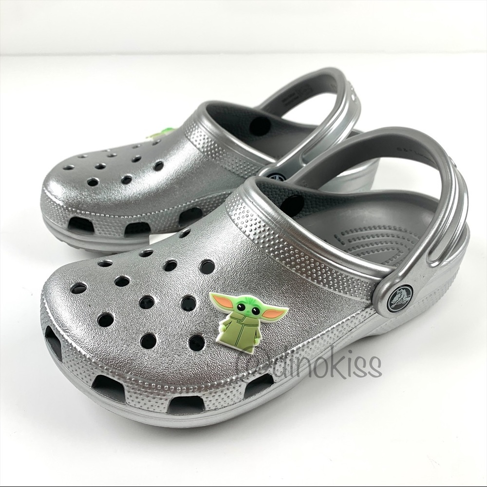 CROCS X STAR WARS Adult The Child Classic Clogs